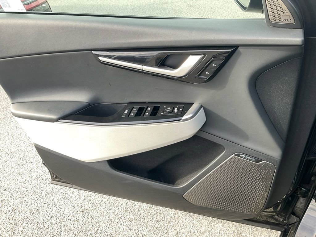 Used 2022 Kia EV6 GT-Line w/ GT-Line Suede Seat Package image 11