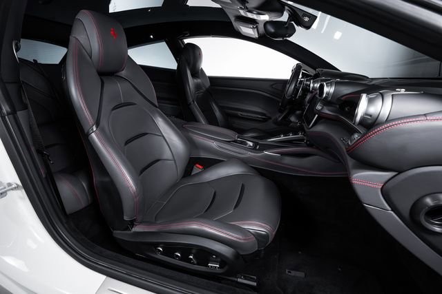 Used 2019 Ferrari GTC4Lusso AWD/4WD image 59