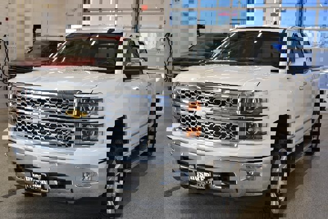 Used 2015 Chevrolet Silverado 1500 LTZ w/ LTZ Plus Package image 9