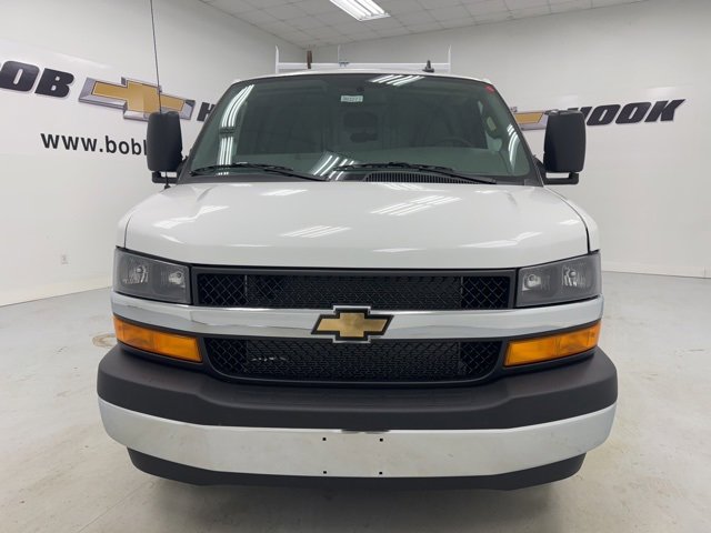 New 2026 Chevrolet Express 3500 w/ Power Convenience Package image 2