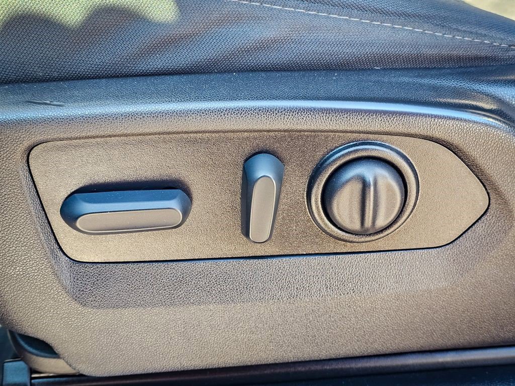 Certified 2022 Chevrolet Silverado 1500 RST w/ Rally Edition image 15