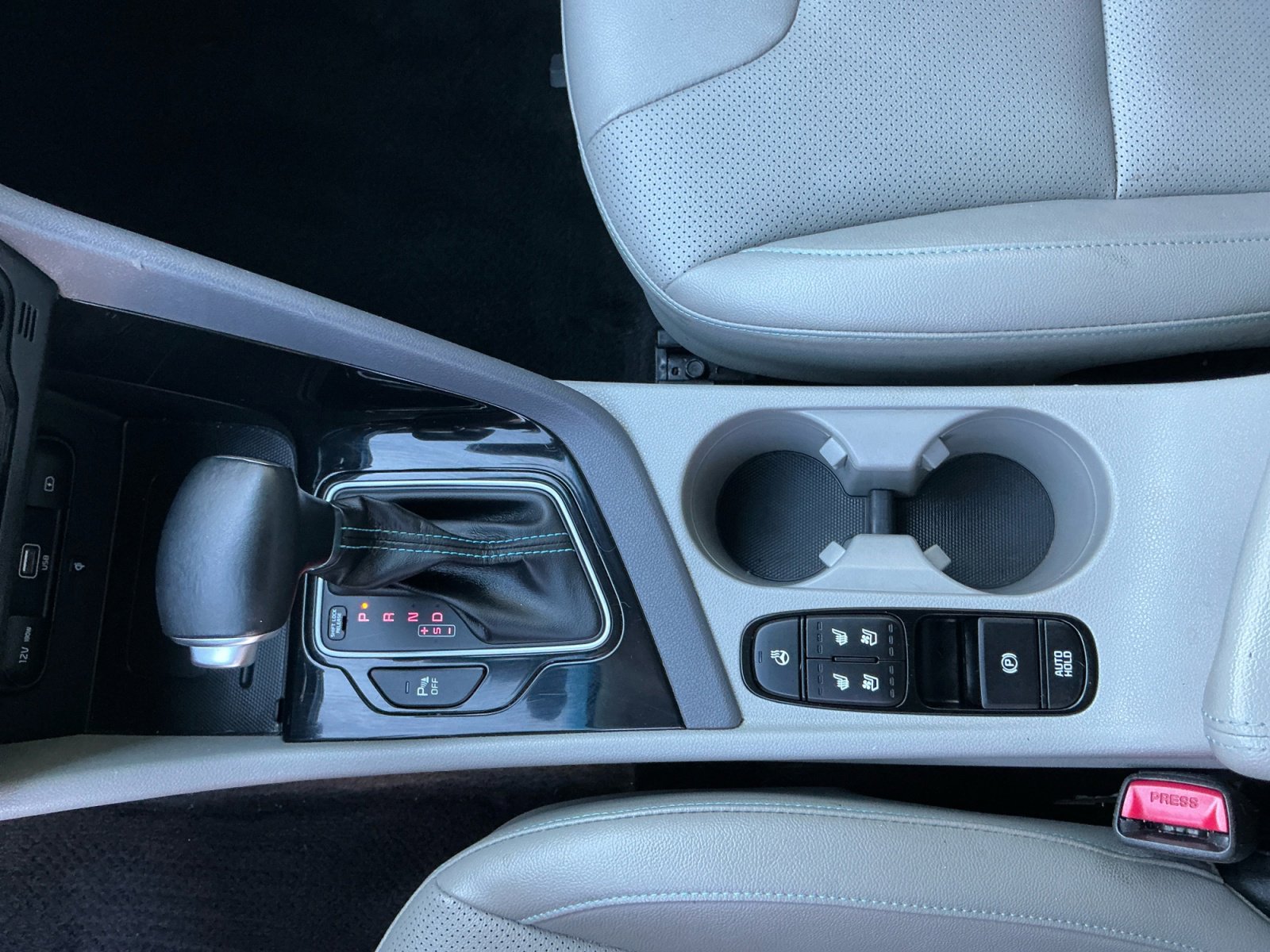 Used 2022 Kia Niro EX Premium image 15