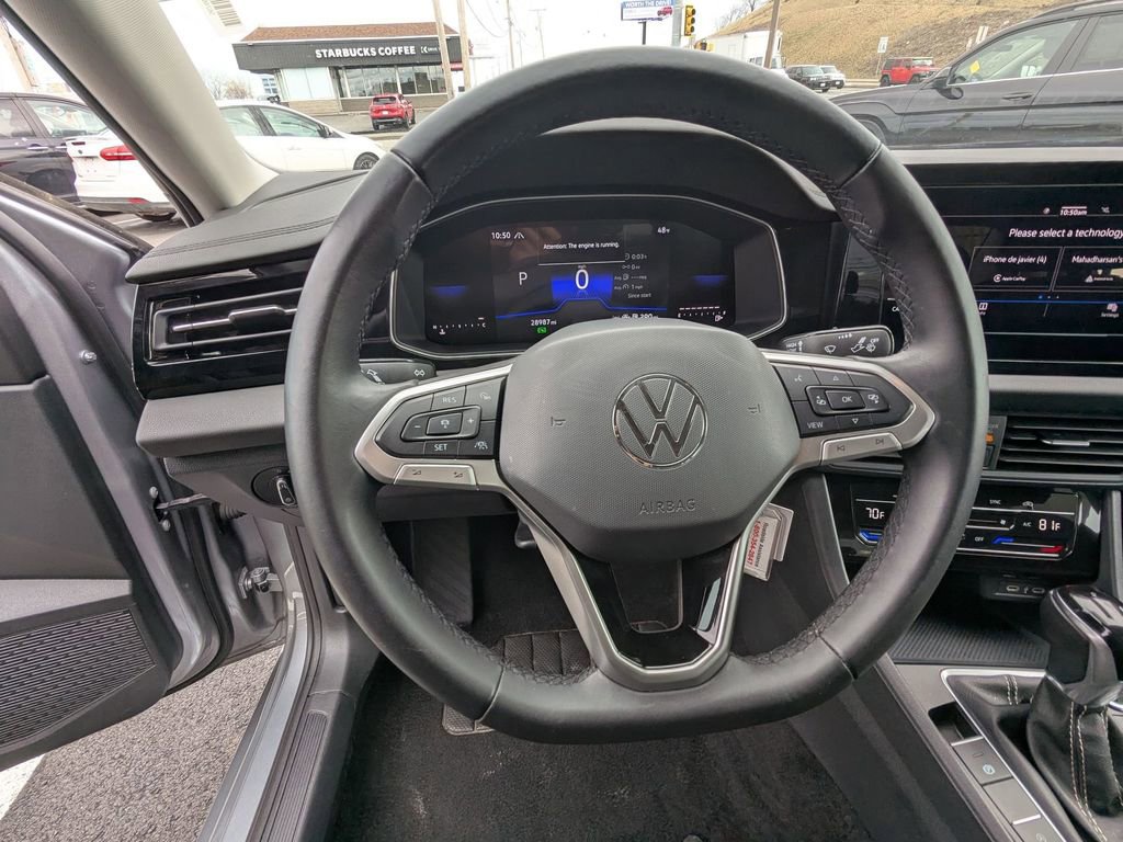 Used 2025 Volkswagen Jetta S image 16