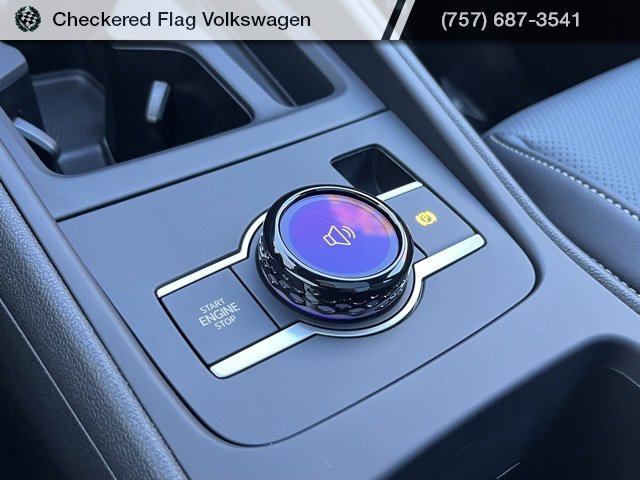 New 2026 Volkswagen Tiguan SE R-Line image 43