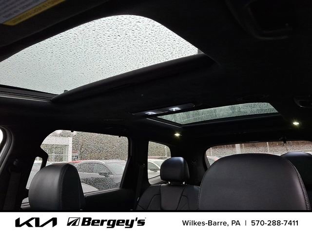 Certified 2024 Kia Telluride SX Prestige X-Line image 17