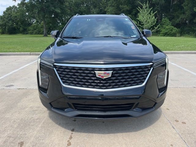 Certified 2025 Cadillac XT4 Premium Luxury FWD image 8