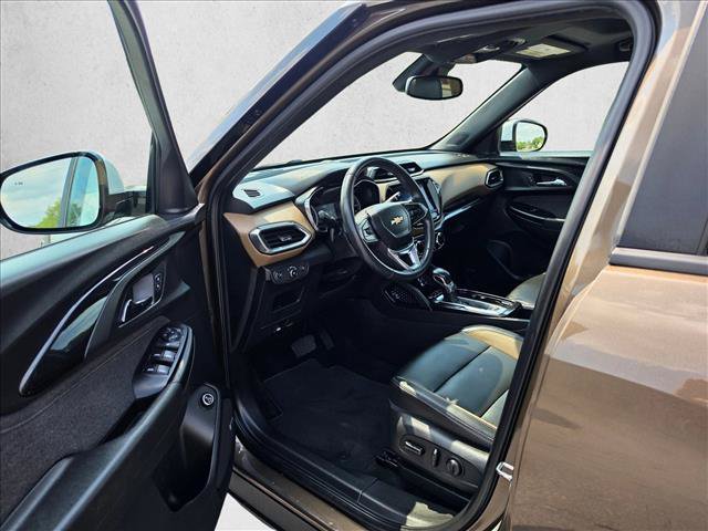 Used 2021 Chevrolet TrailBlazer ACTIV w/ Sun and Liftgate Package AWD/4WD image 21