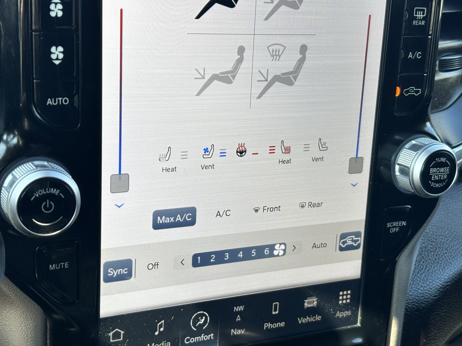 Used 2023 RAM 2500 Laramie image 7