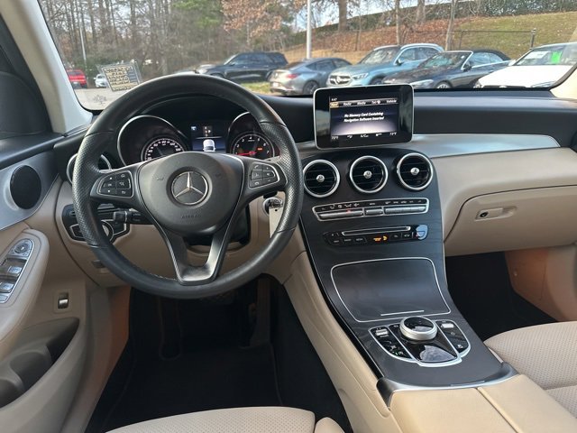 Used 2019 Mercedes-Benz GLC 300 image 11