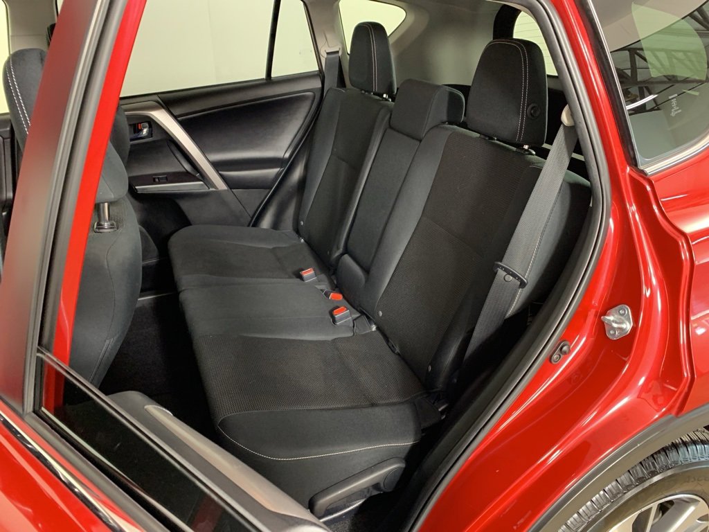 Used 2017 Toyota RAV4 XLE image 31