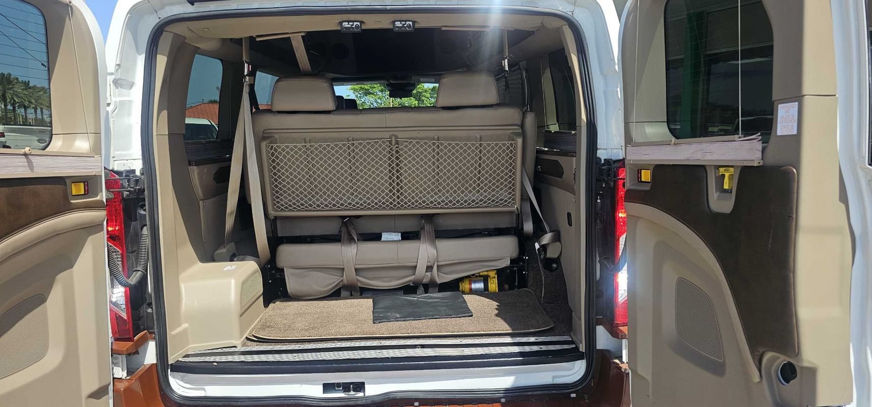 Used 2016 Ford Transit 150 XLT RWD image 22