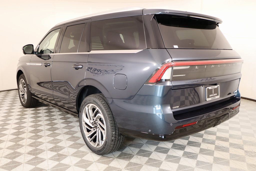 New 2025 Lincoln Navigator Reserve image 24
