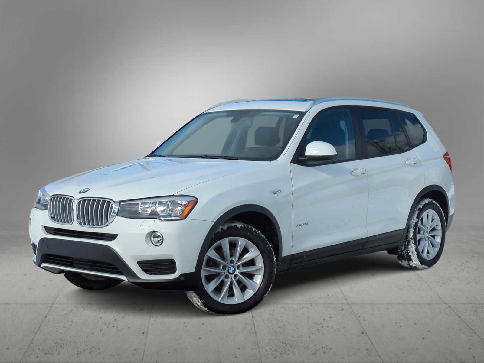 Used 2016 BMW X3 xDrive28i image 1