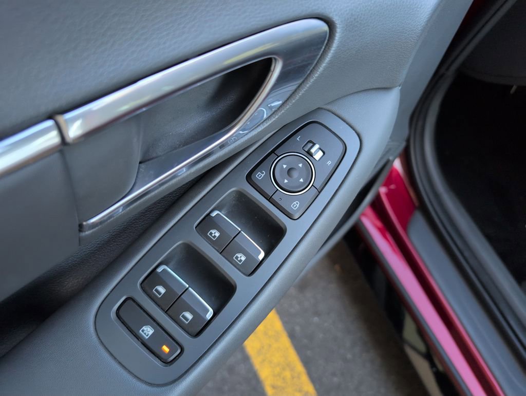 Used 2023 Hyundai Sonata SEL Plus image 14