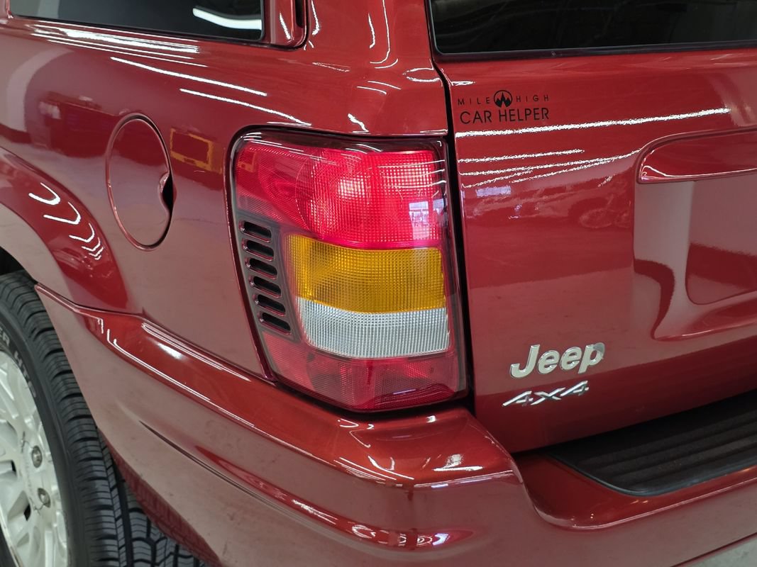 Used 2004 Jeep Grand Cherokee Limited w/ Cold Weather Group AWD/4WD image 44