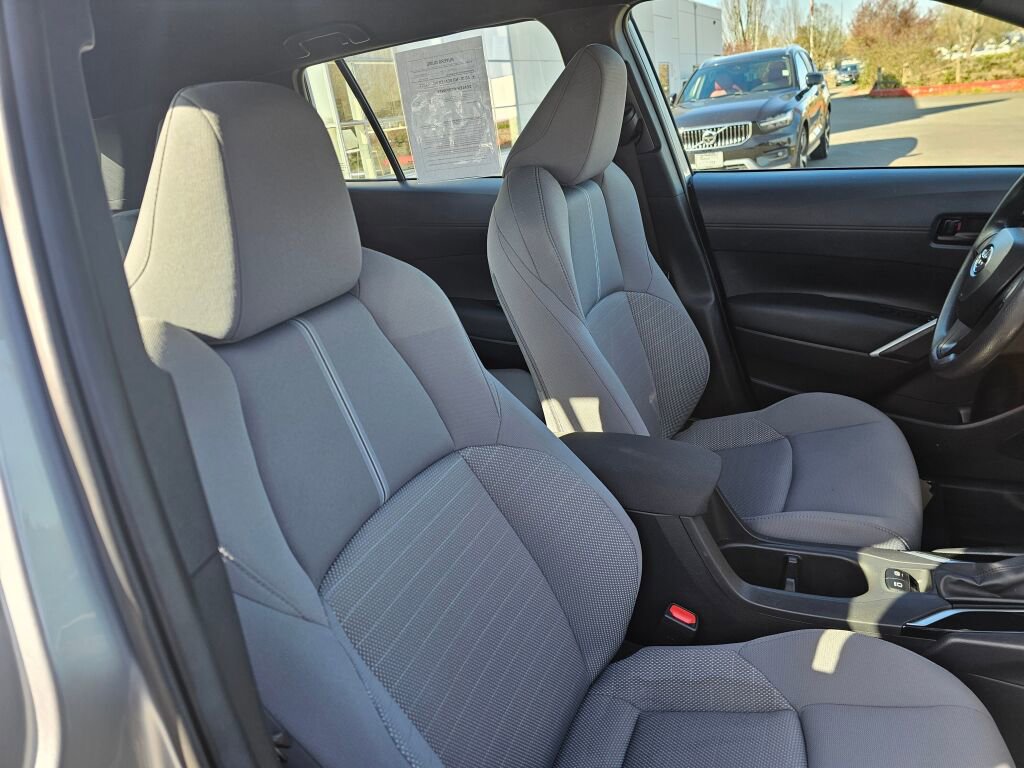 Used 2024 Toyota Corolla Cross AWD Hybrid image 12