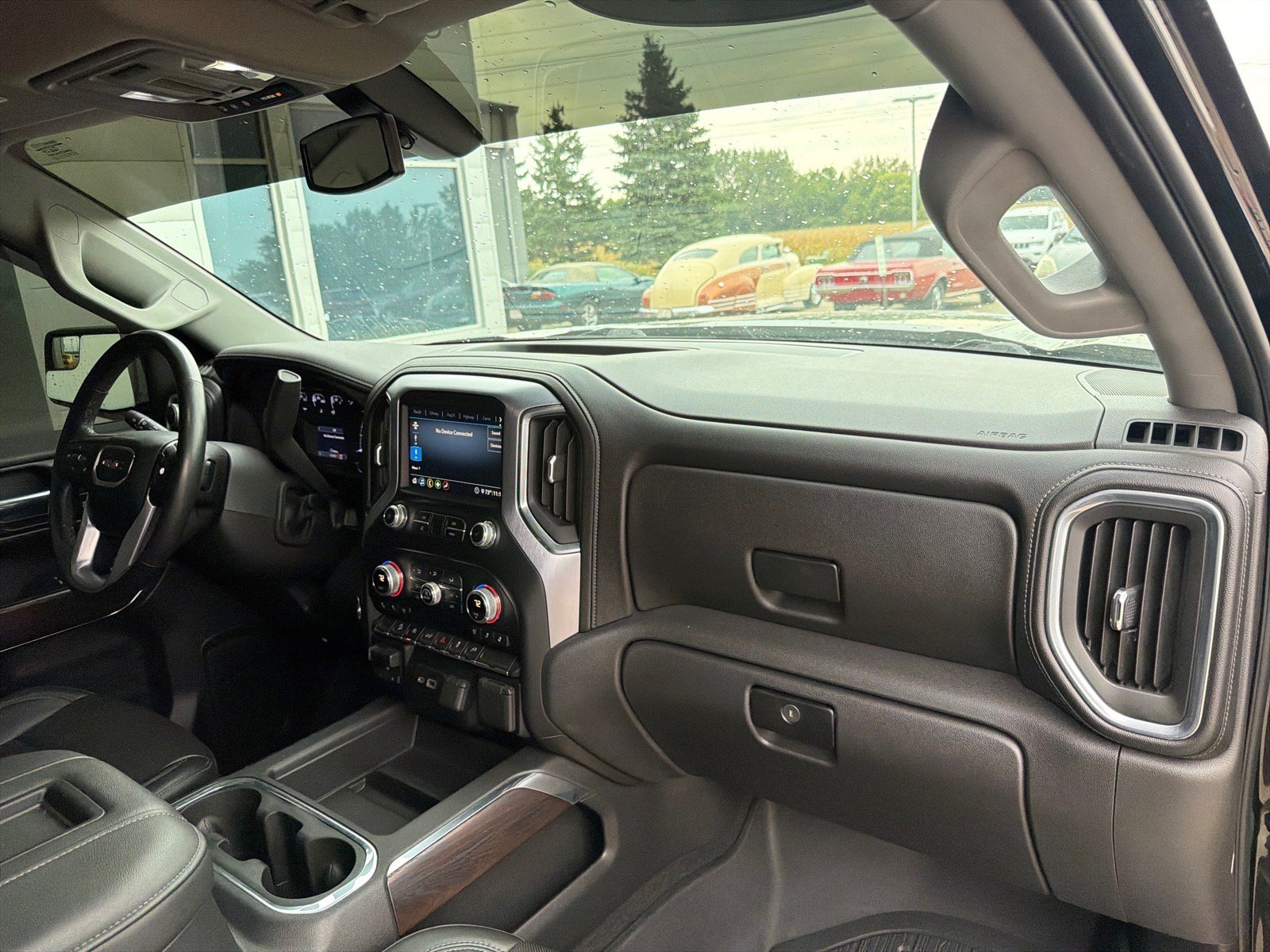 Used 2020 GMC Sierra 1500 SLT w/ SLT Premium Package AWD/4WD image 28