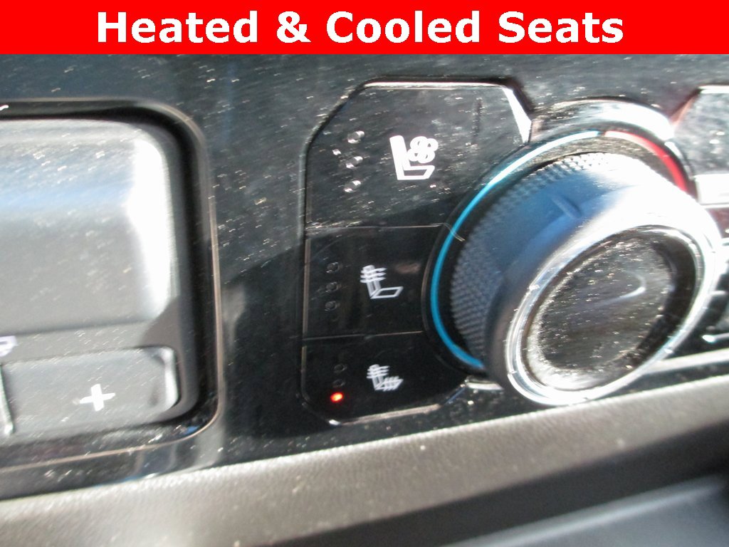 Certified 2025 Chevrolet Silverado 3500 High Country w/ Technology Package image 19