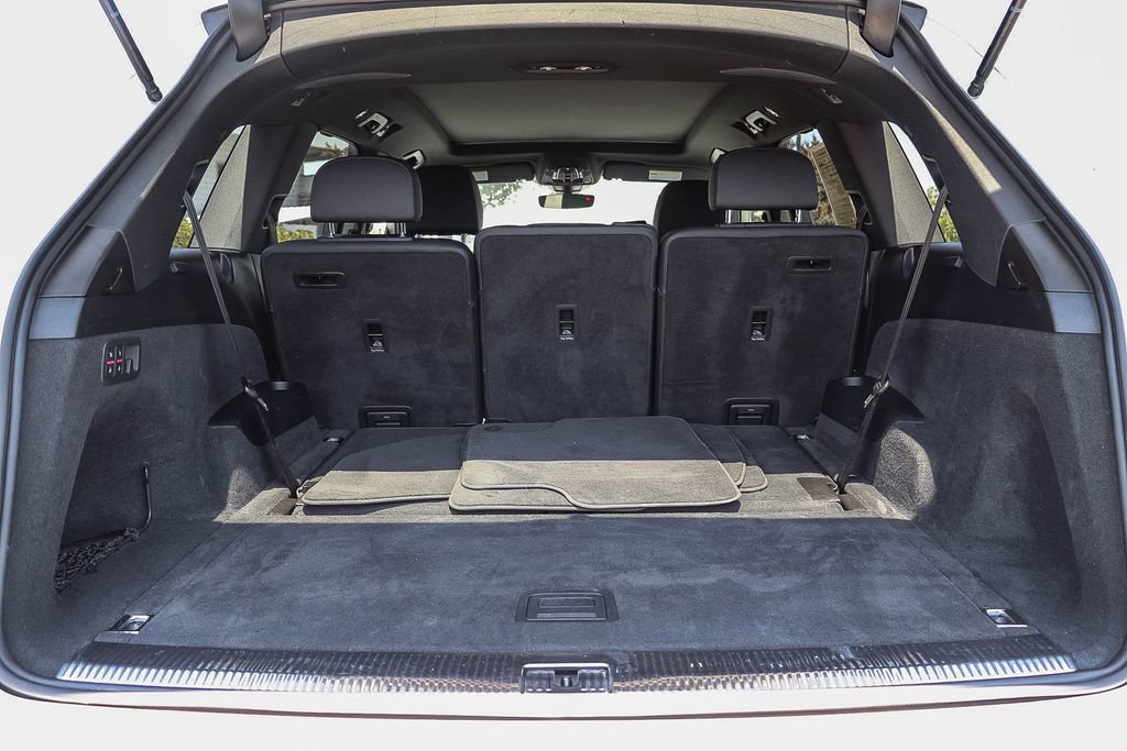 Used 2022 Audi Q7 2.0T Premium Plus w/ Premium Plus Package AWD/4WD image 30