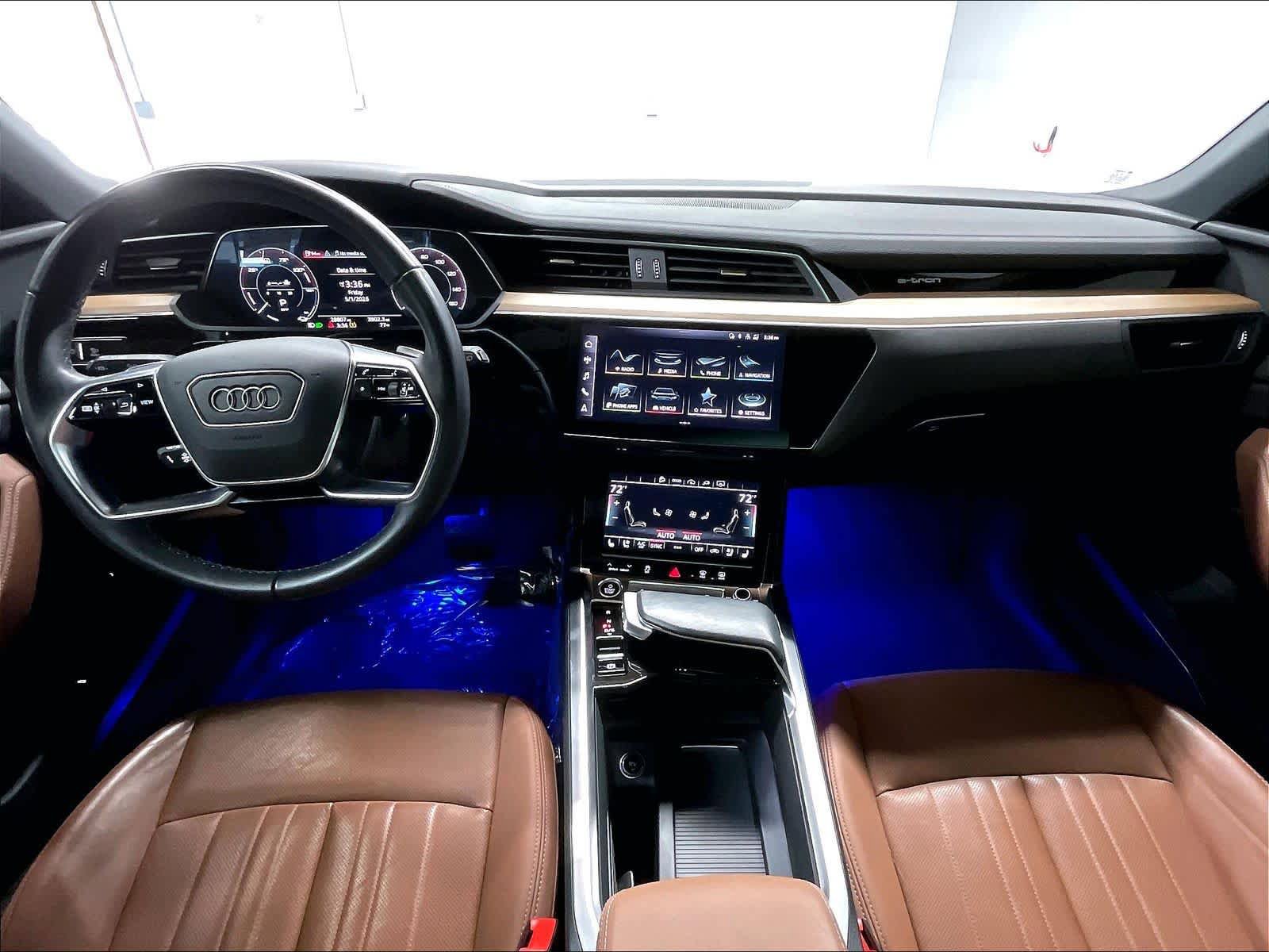 Used 2024 Audi Q8 e-tron Premium Plus w/ Premium Plus Package AWD/4WD image 15