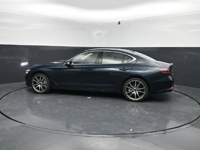 Used 2025 Genesis G70 2.5T AWD/4WD image 4