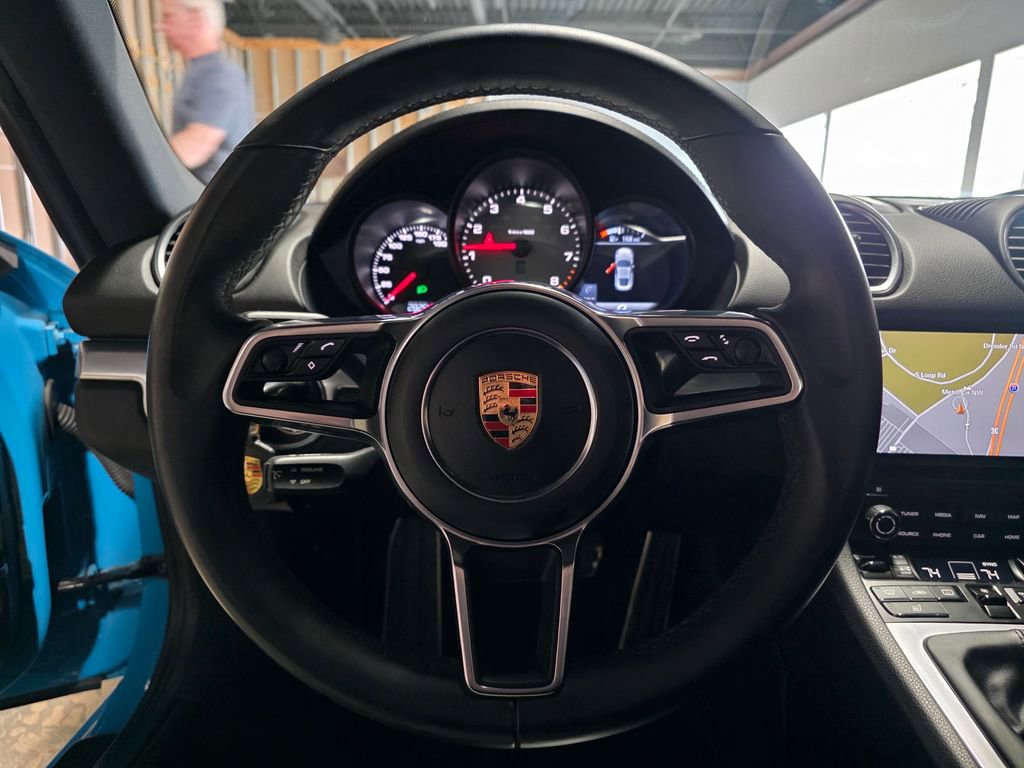 Used 2017 Porsche 718 Cayman S image 9