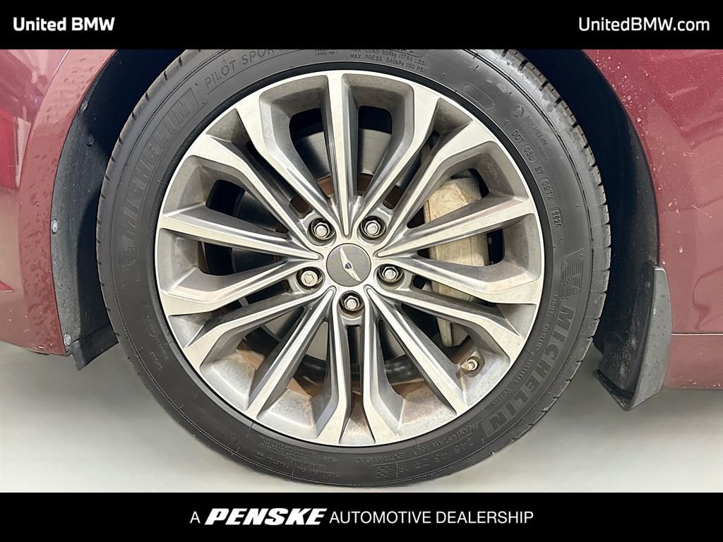 Used 2015 Hyundai Genesis 3.8 w/ Option Group 04 RWD image 2