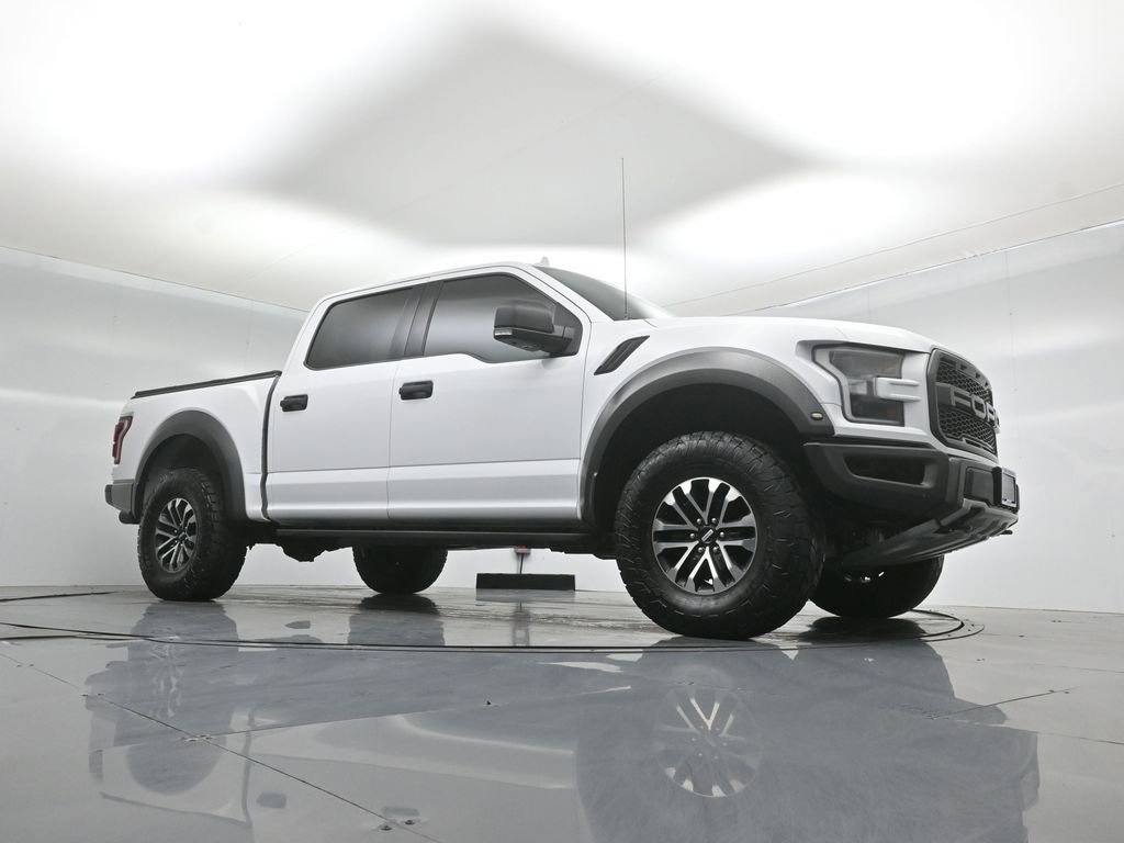 Certified 2020 Ford F150 Raptor w/ Equipment Group 801A Mid image 4