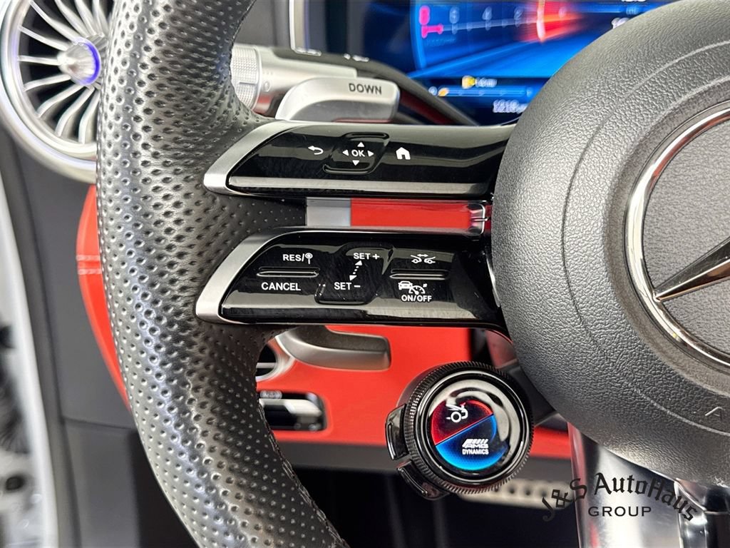 Used 2022 Mercedes-Benz SL 55 AMG 4MATIC image 13