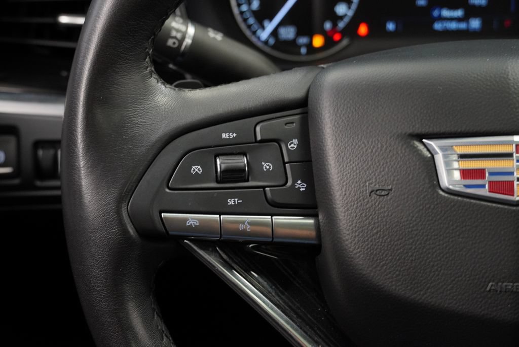 Certified 2023 Cadillac XT6 Premium Luxury AWD/4WD image 25