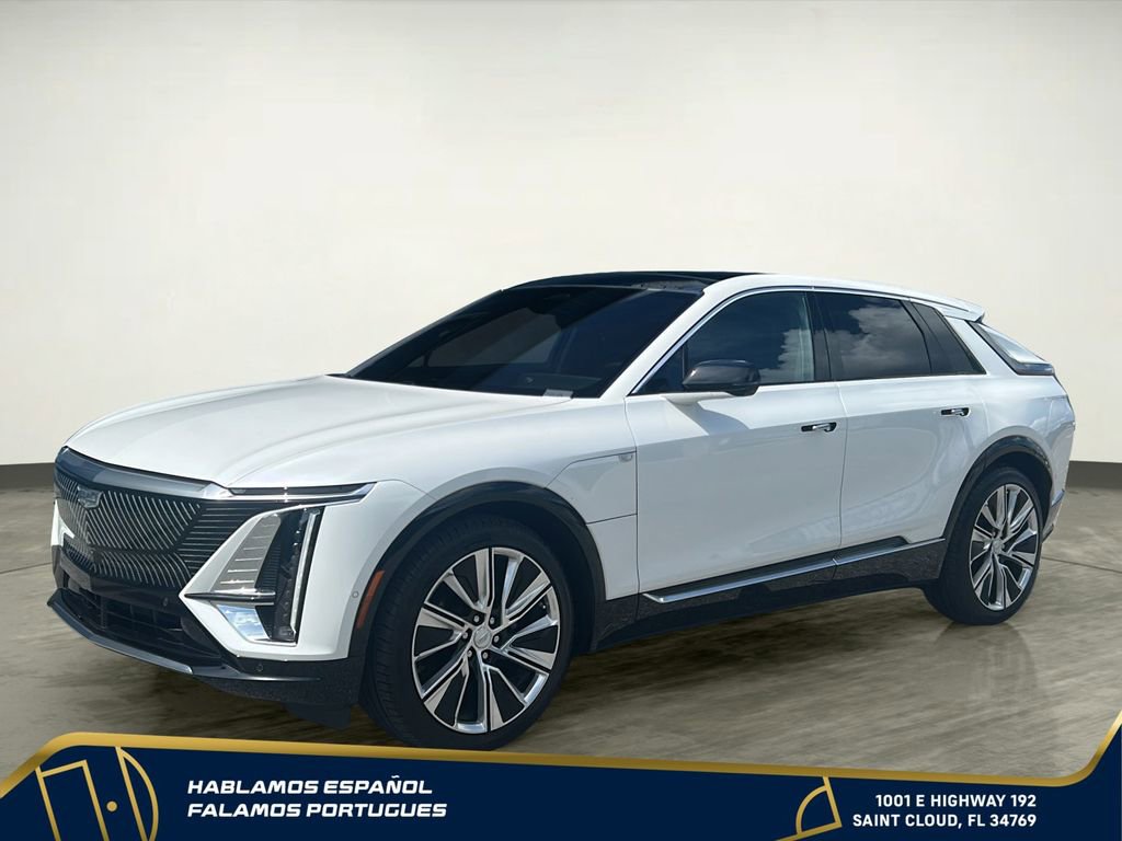 Certified 2025 Cadillac Lyriq Luxury w/ LPO, Floor Liner Package AWD/4WD image 2