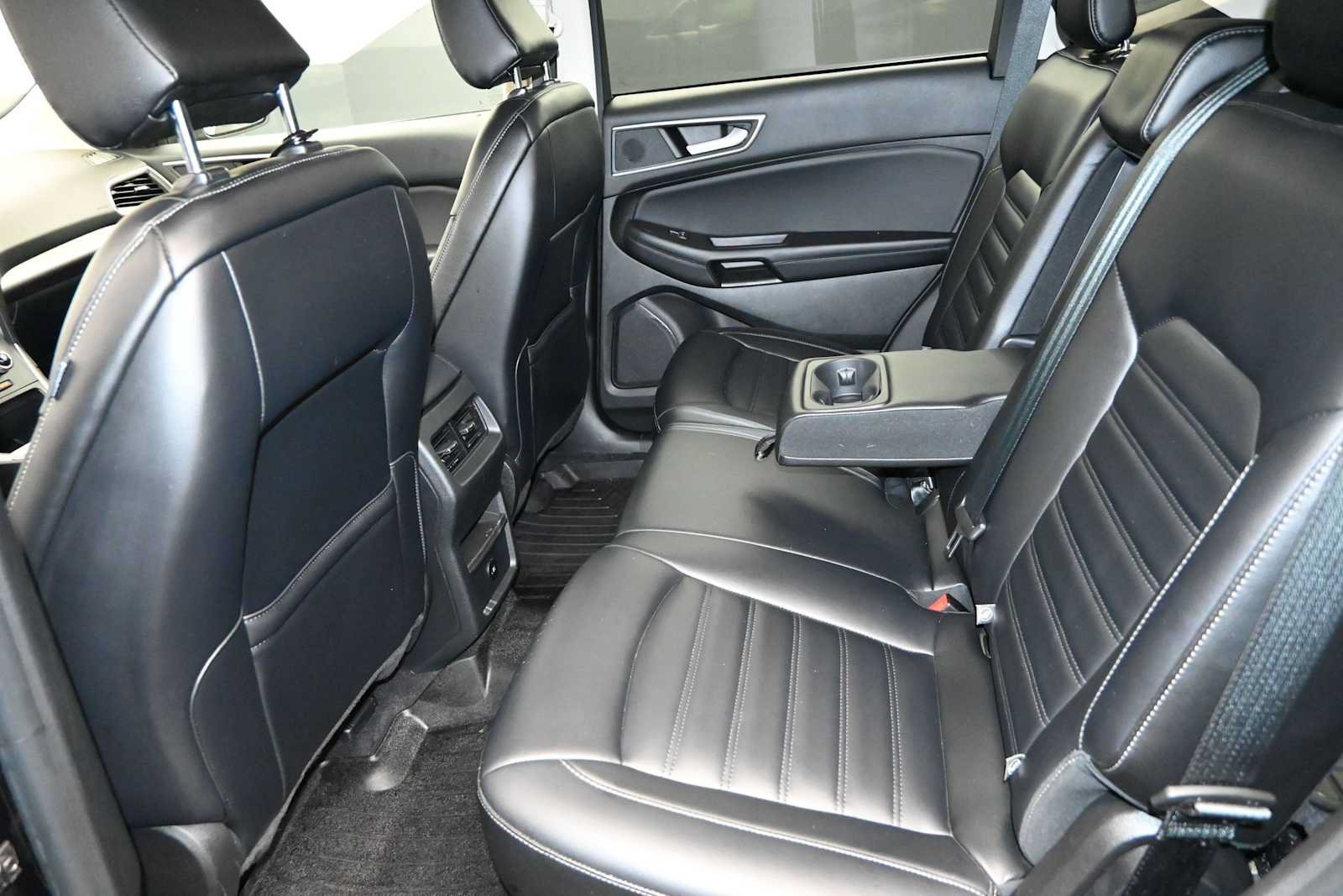 Used 2023 Ford Edge SEL AWD/4WD image 21
