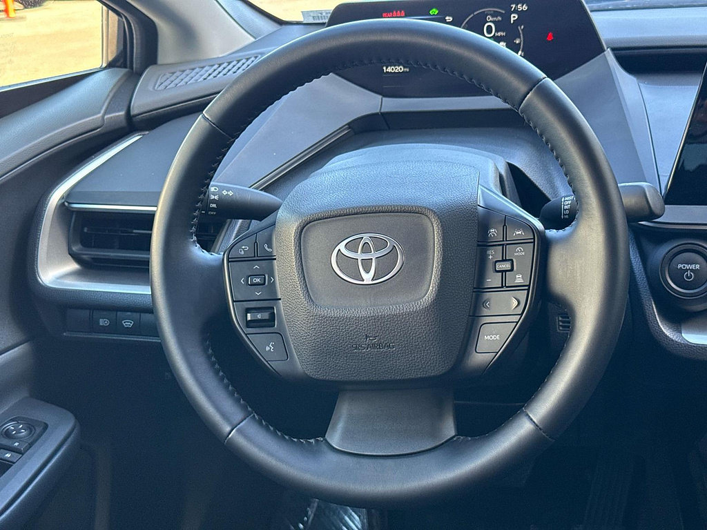 Used 2025 Toyota Prius LE FWD image 13