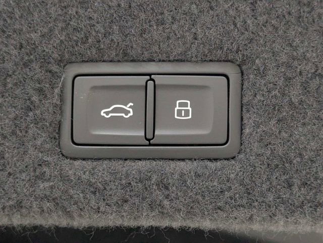 Used 2023 Lamborghini Urus Performante image 31