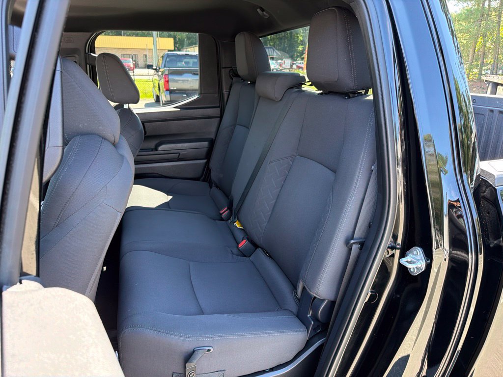 Used 2024 Toyota Tacoma SR w/ SR Upgrade Package AWD/4WD image 20