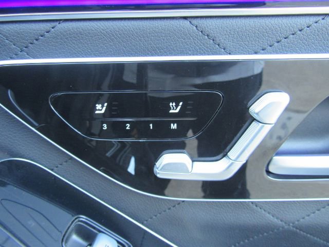 Used 2023 Mercedes-Benz S 580 4MATIC Sedan image 26