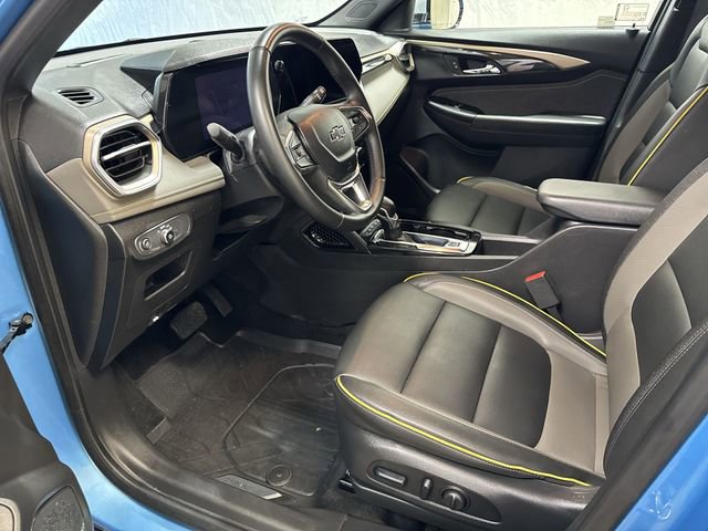 Used 2025 Chevrolet TrailBlazer ACTIV w/ Driver Confidence Package image 11