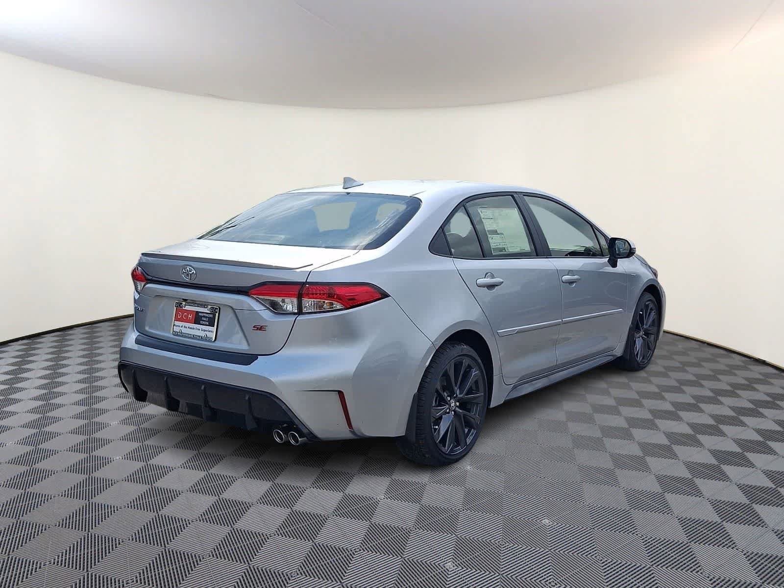 New 2026 Toyota Corolla SE FWD image 4