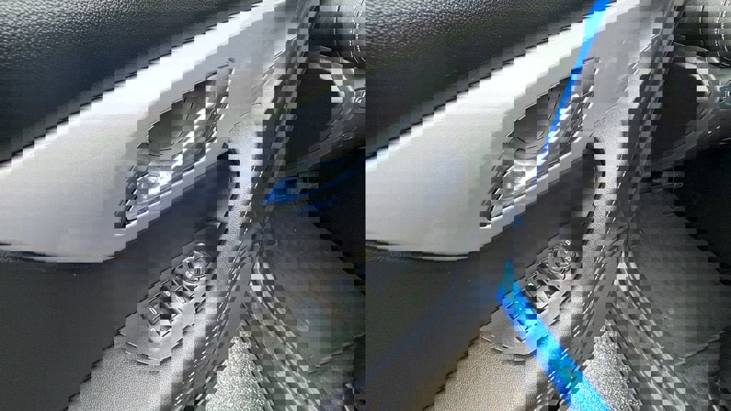 Certified 2025 Chevrolet Blazer LT w/ Midnight/Sport Edition image 12