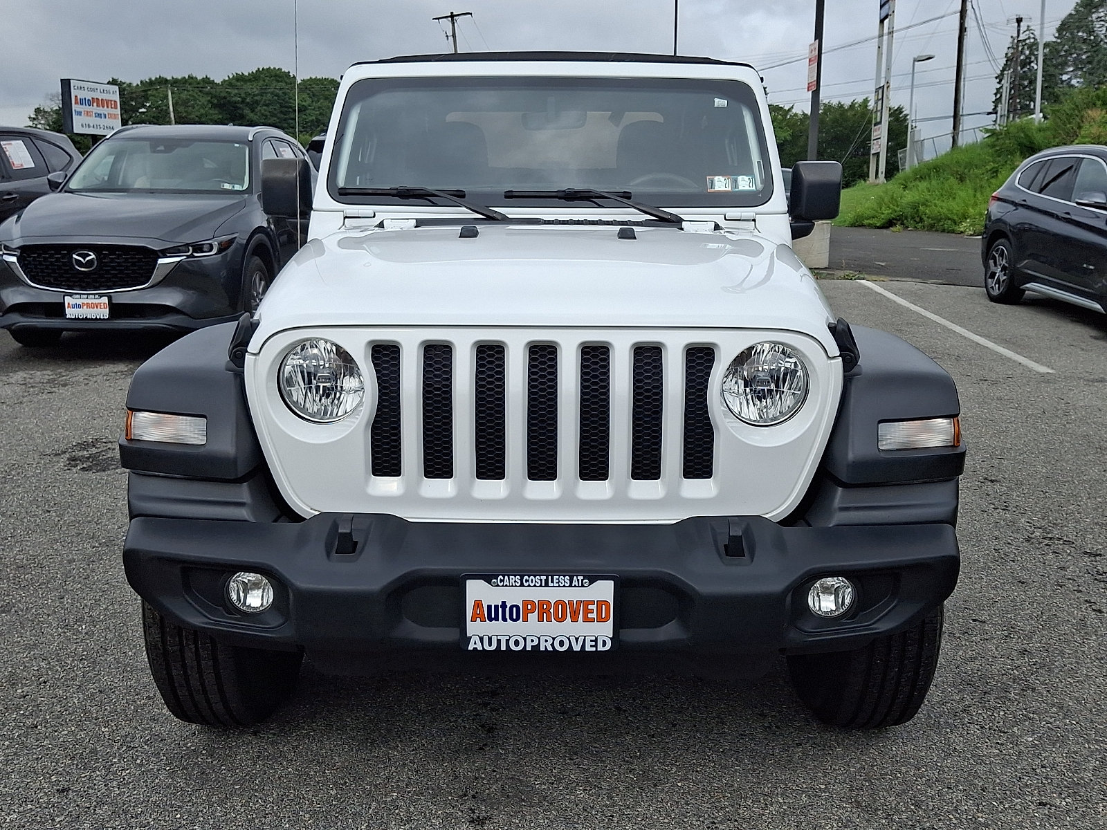 Used 2023 Jeep Wrangler Sport AWD/4WD image 2