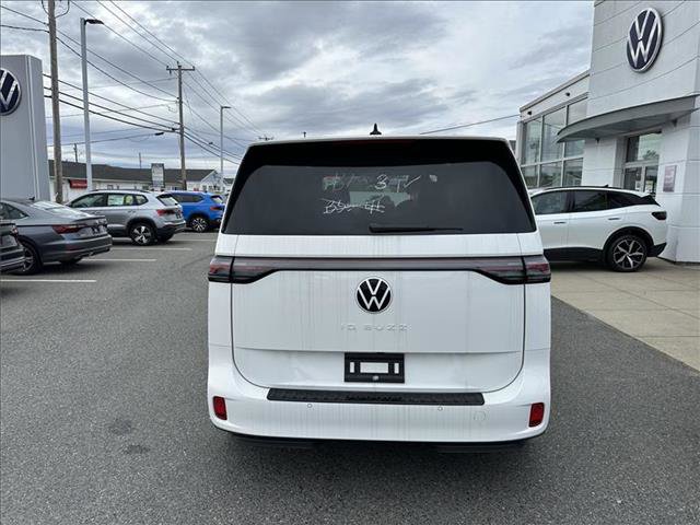 New 2025 Volkswagen ID. Buzz Pro S image 5