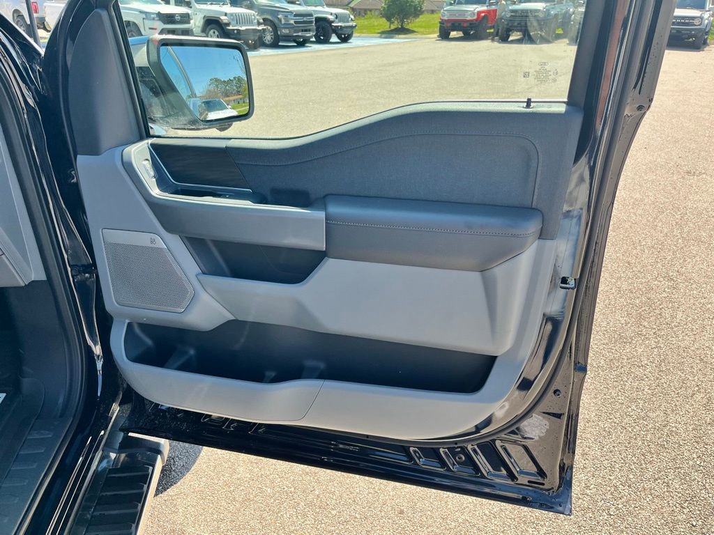 New 2026 Ford F150 Lariat w/ Equipment Group 501A Mid image 9