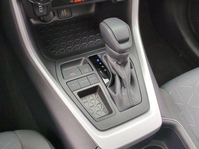 Certified 2025 Toyota RAV4 XLE w/ Convenience Package FWD image 14