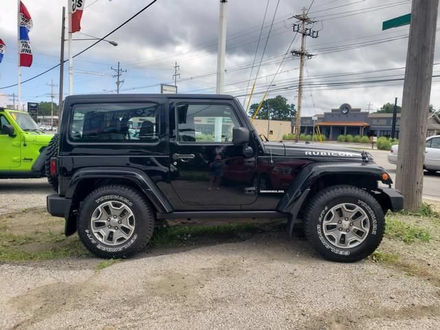 Used 2013 Jeep Wrangler Rubicon w/ PWR Convenience Group AWD/4WD image 2