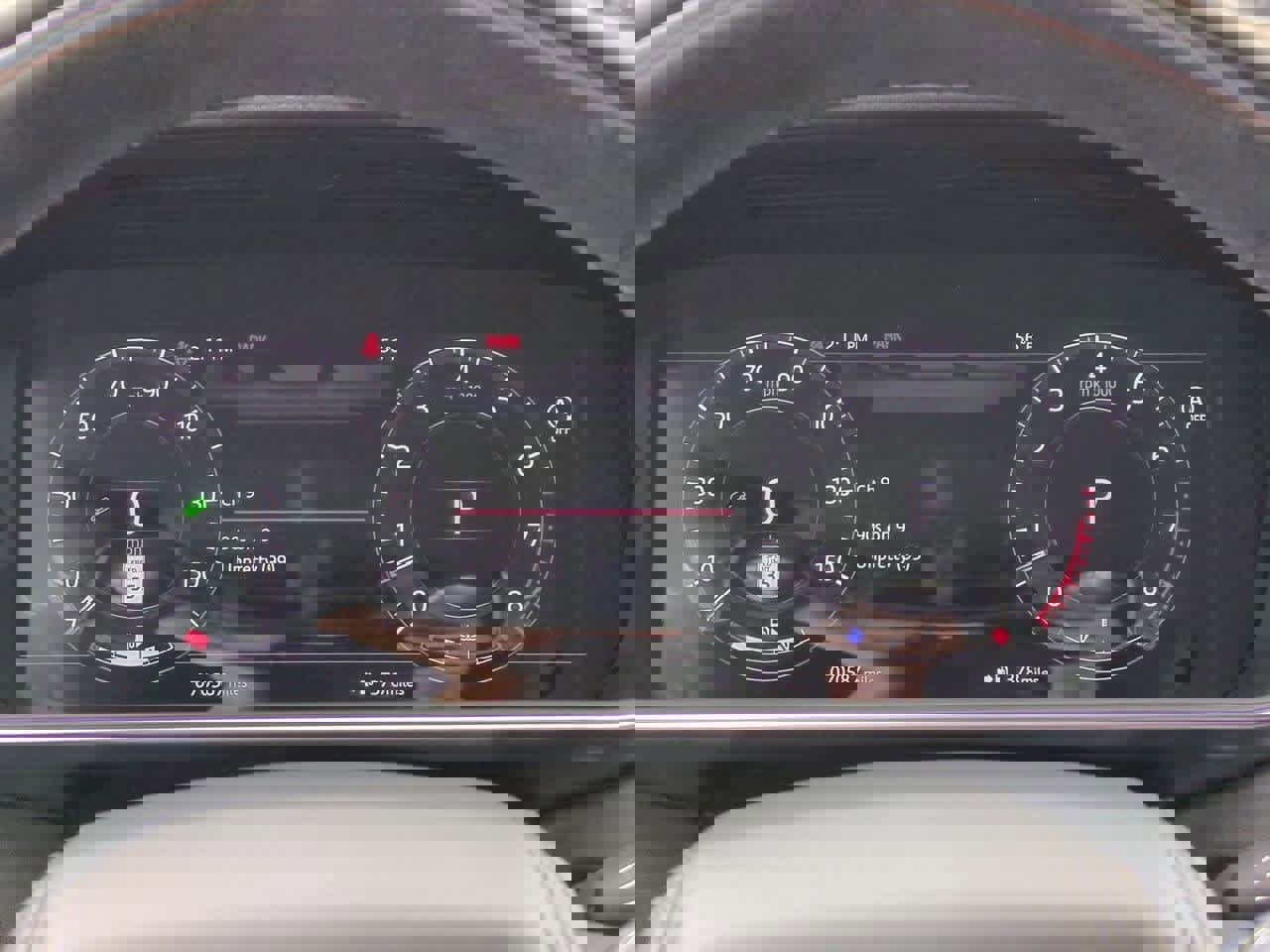 Used 2021 Land Rover Range Rover Sport HST image 33