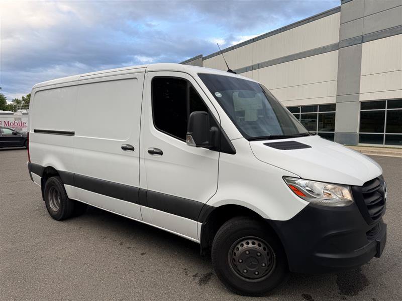 Used 2019 Mercedes-Benz Sprinter 144 Cargo image 13