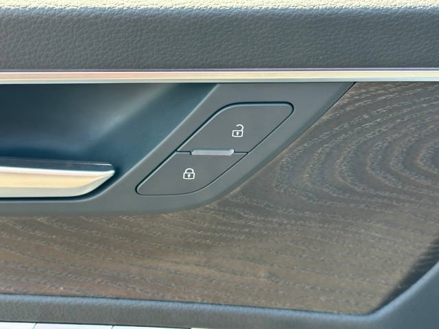 Used 2023 Audi A6 Premium Plus w/ Premium Plus Package AWD/4WD image 18