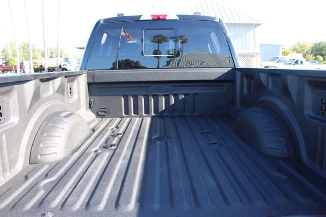 Used 2024 Ford F250 Lariat w/ Black Appearance Package image 10