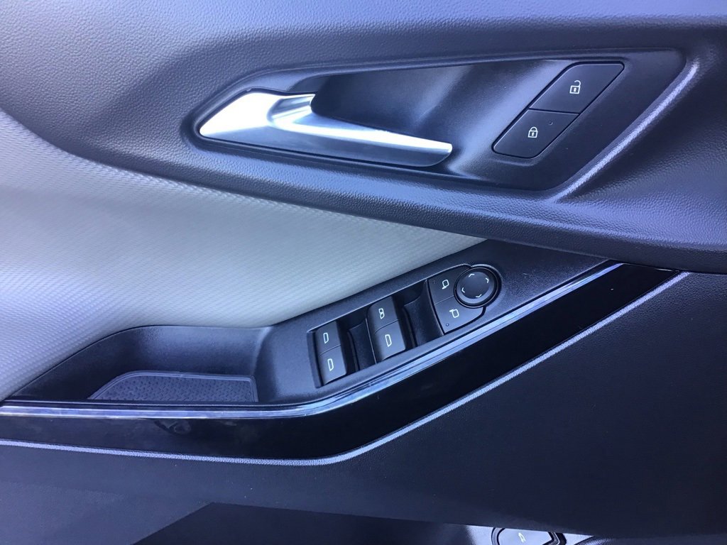 New 2026 Chevrolet Equinox LT w/ Convenience Package II image 10