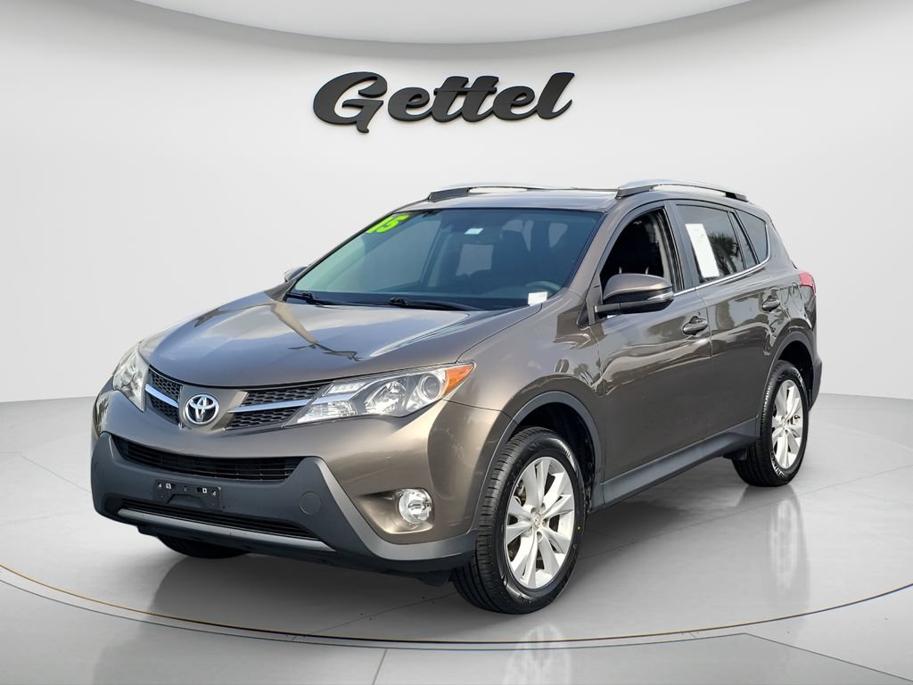 Used 2015 Toyota RAV4 Limited w/ Technology Package AWD/4WD video 1